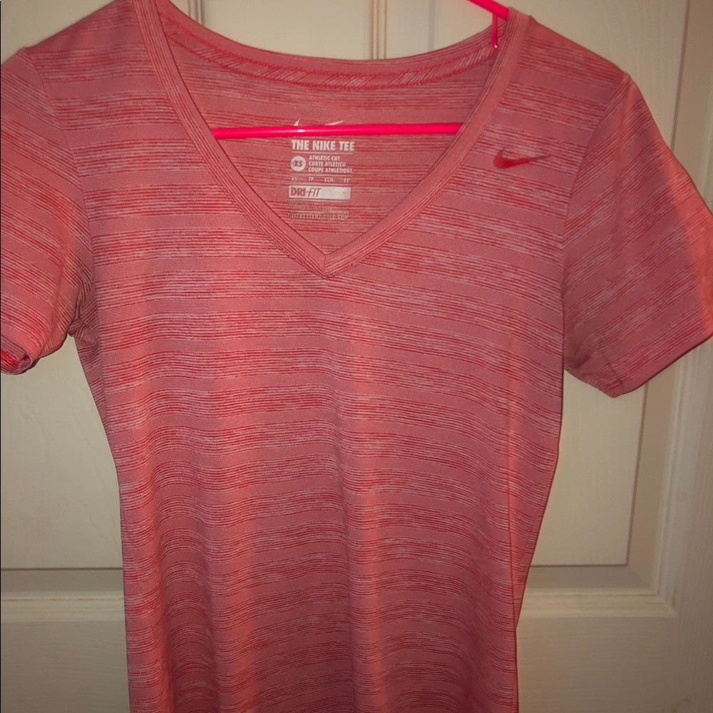 Nike athletic tee
